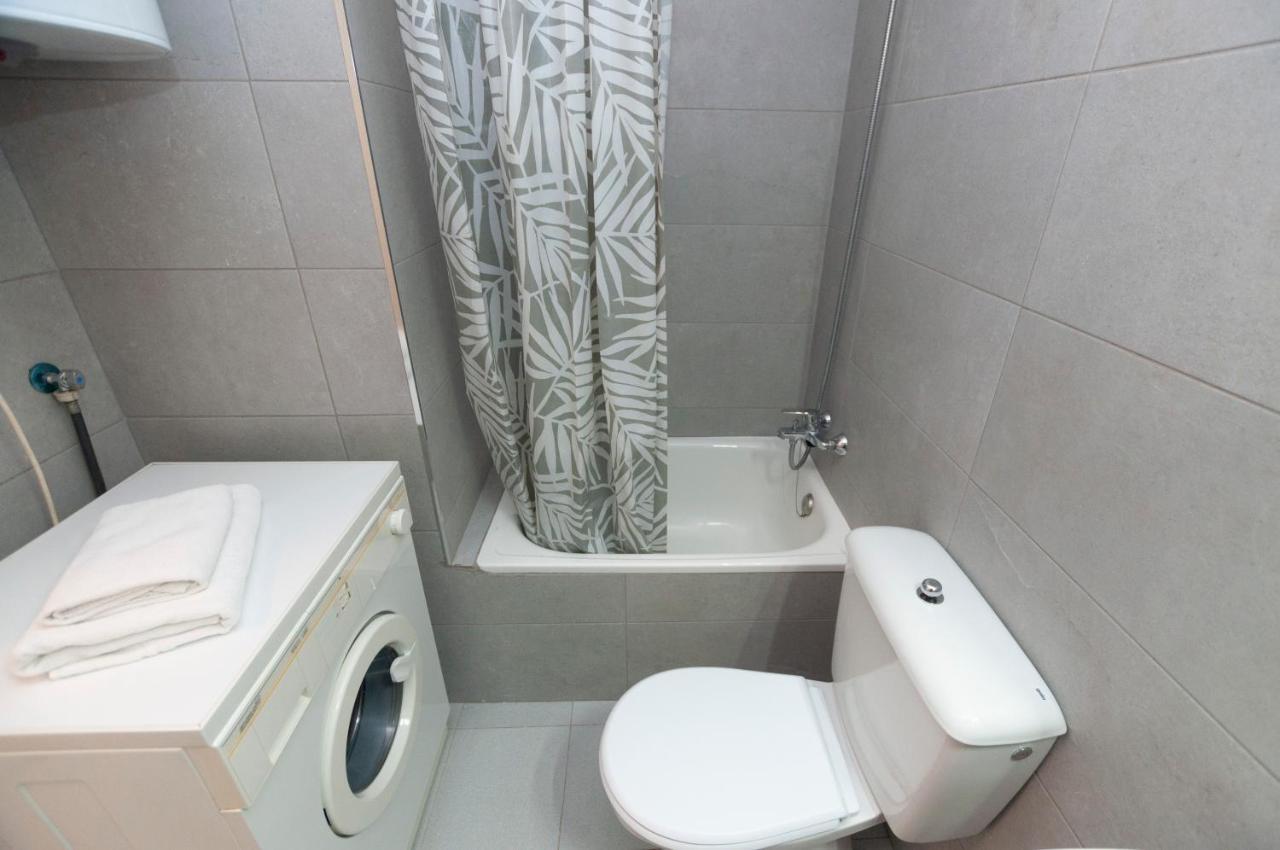 1075 Roc Mar Roses - Apivend Immo Apartman Kültér fotó